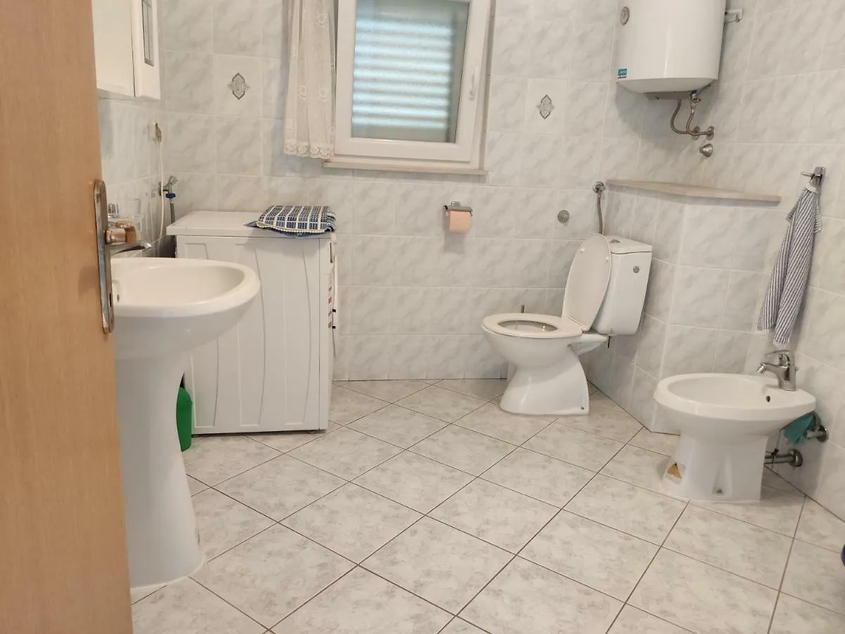 Eva Apartment 1 Trogir Croatia